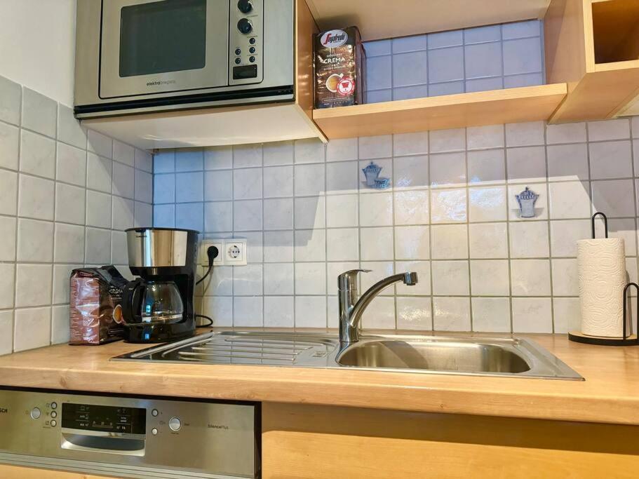 90 M2 Maisonette With Free Parking * Wien